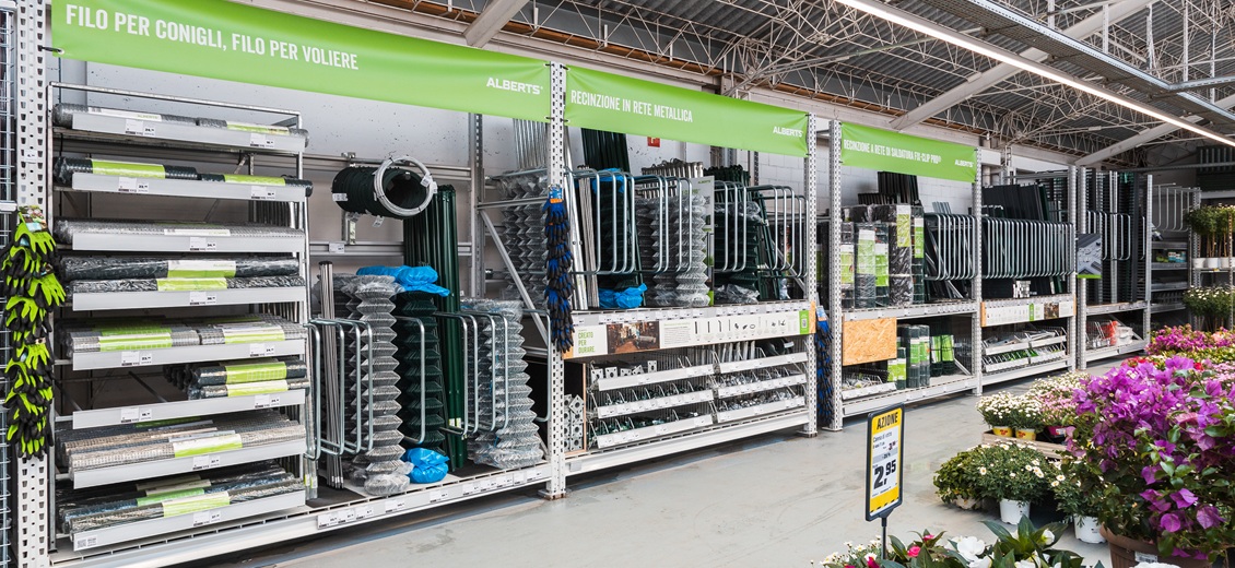 Gartengeräte im OBI Markt Agno