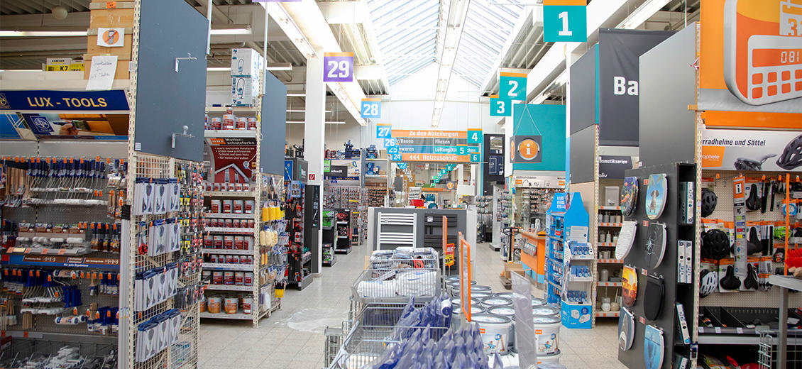 OBI Mittelgang Bitterfeld