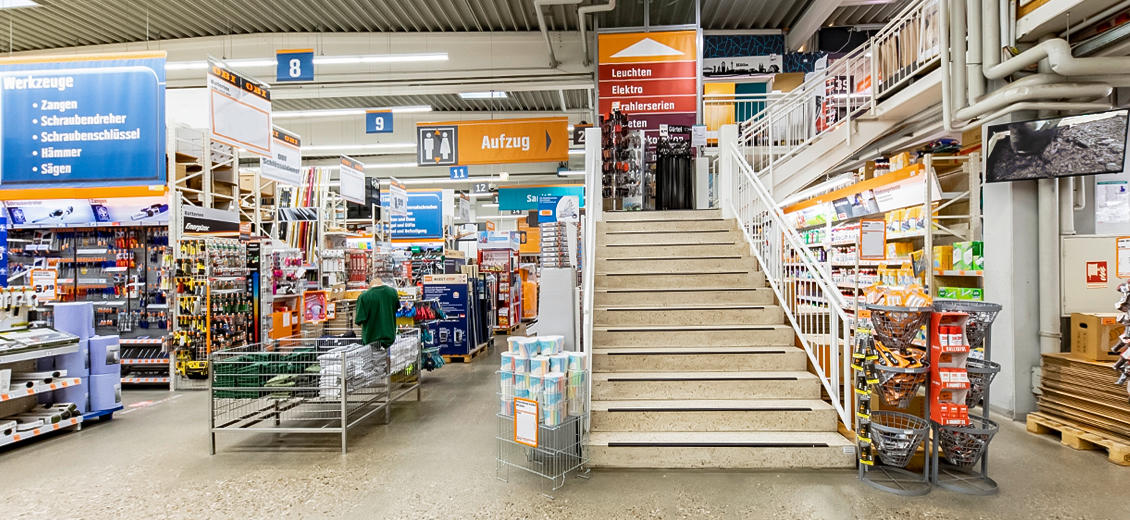 OBI Mittelgang Köln-Dellbrück