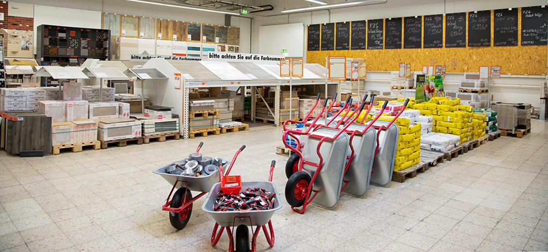 OBI Baustoffhalle Forst