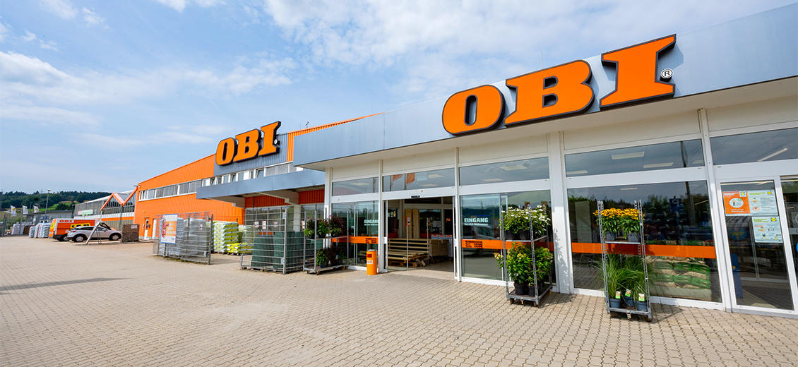 OBI Markt-Eingang Naila