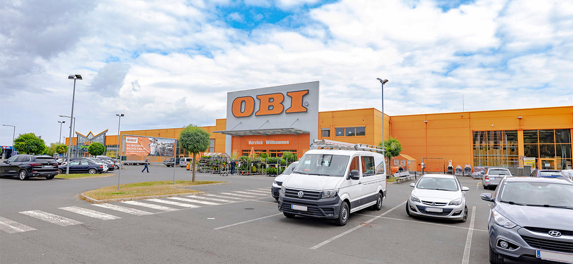 OBI Parkplatz Fürstenfeld