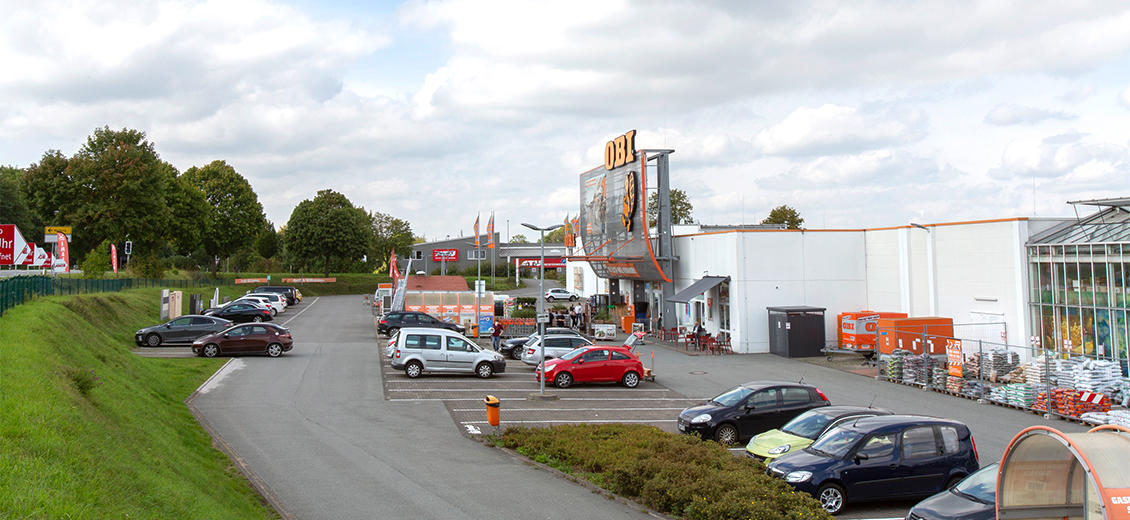 OBI Parkplatz Warburg