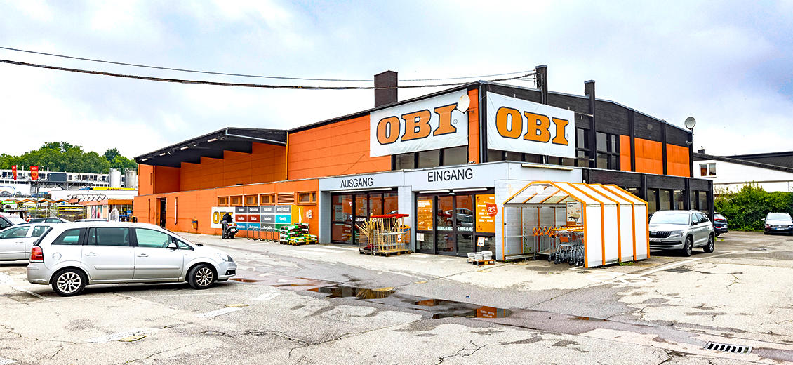 OBI Parkplatz Aachen Roermonder Straße