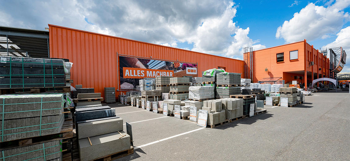 OBI Markt-Eingang Würzburg-Hafen