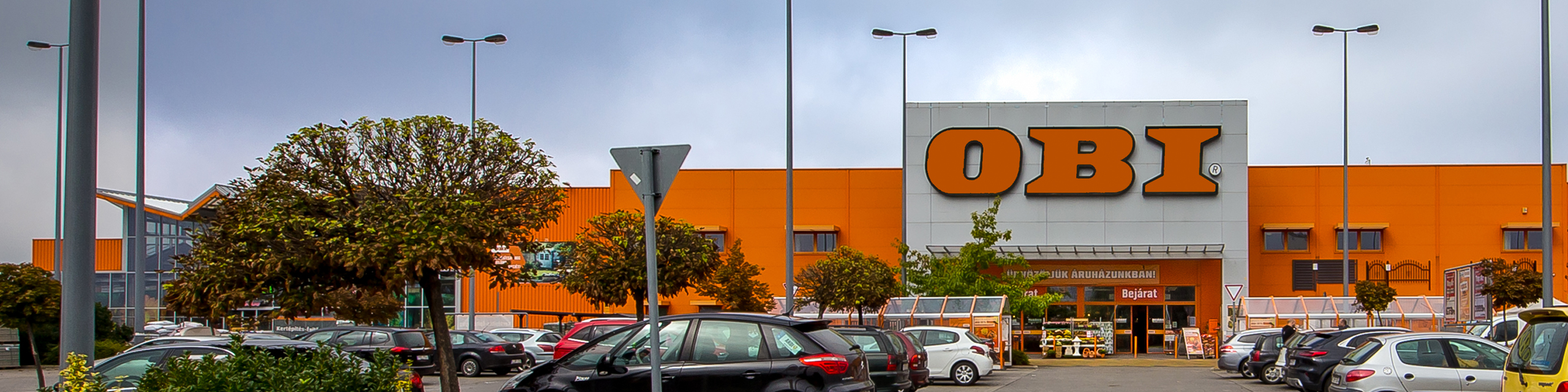 OBI áruház Gyöngyös